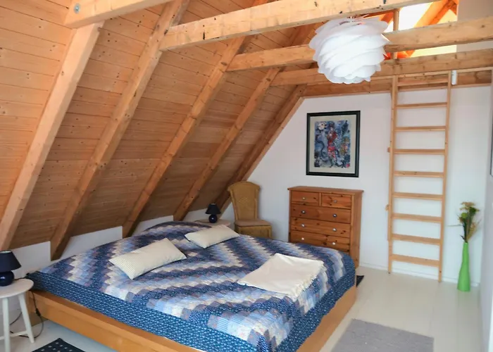 Semesterbostad Sandmohn